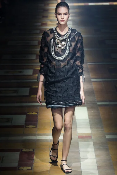 Look 36